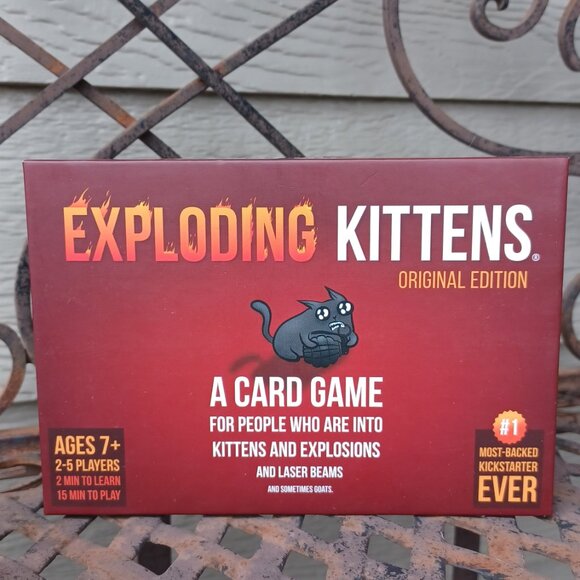 Exploding Kittens Original Edition card game - Picture 1 of 9